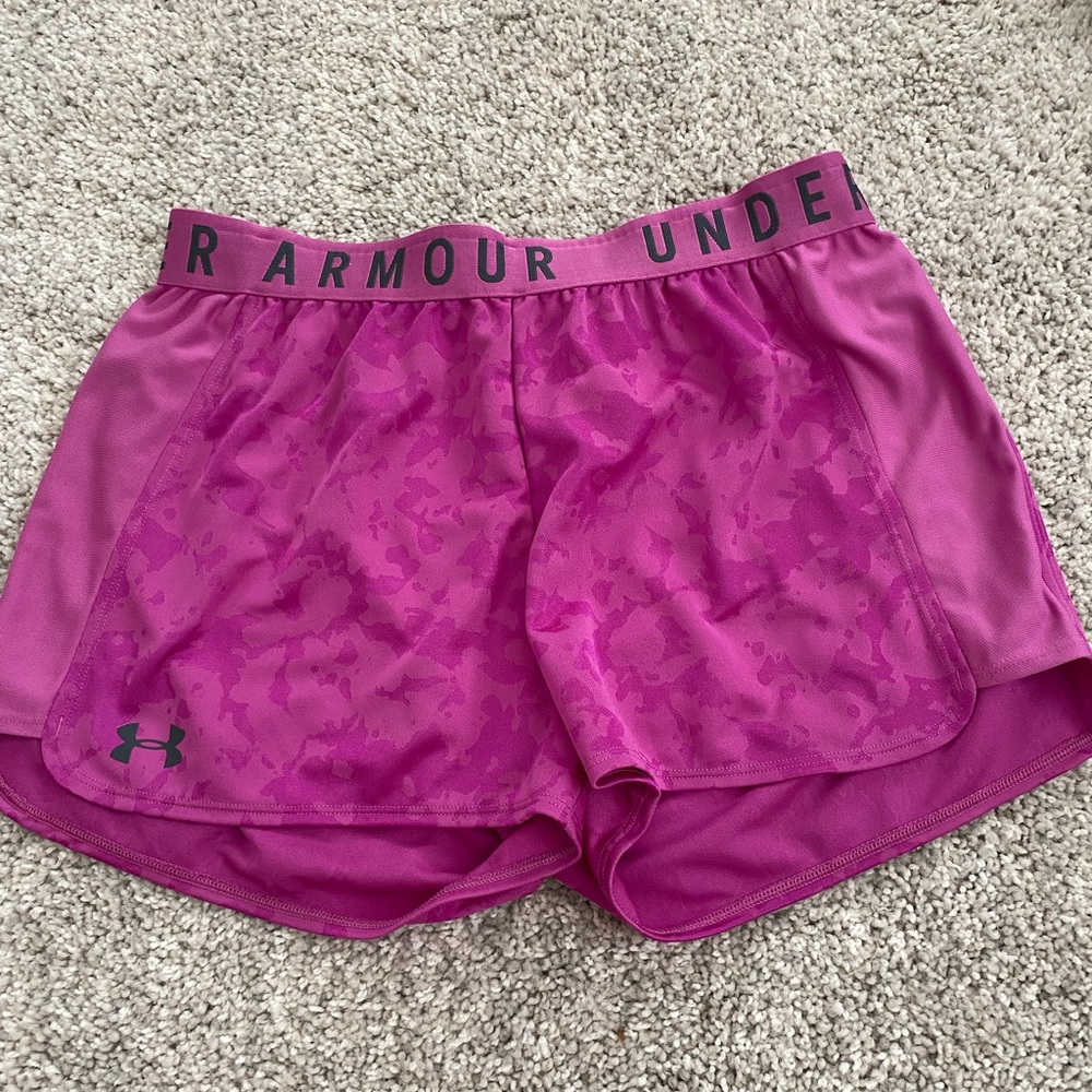 Under Armour Women’s Athletic Shorts Purple Magenta Size Medium